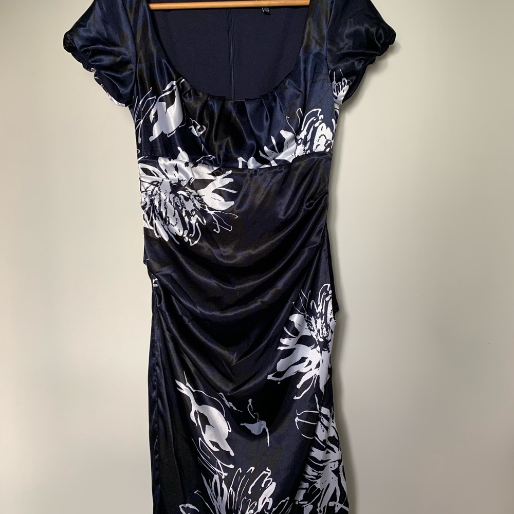 Le Chateau Elegant Navy and White Floral Midi Dress